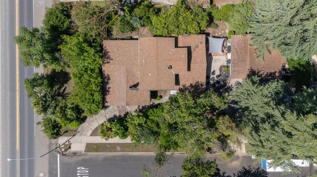 604 Maze Blvd, Modesto, CA 95351