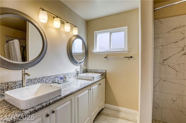 4068 Spitze Drive, Las Vegas, NV 89103