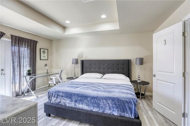 4068 Spitze Drive, Las Vegas, NV 89103