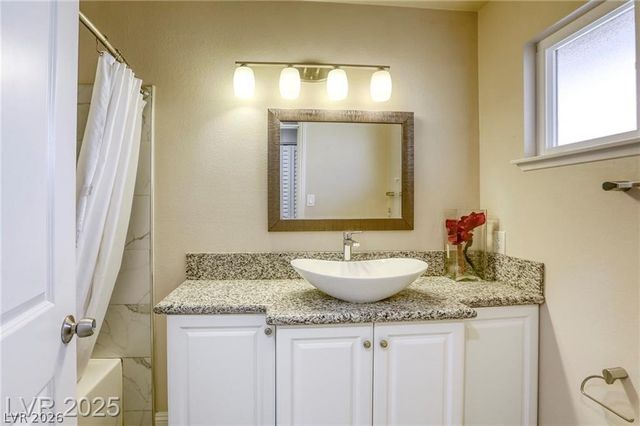4068 Spitze Drive, Las Vegas, NV 89103
