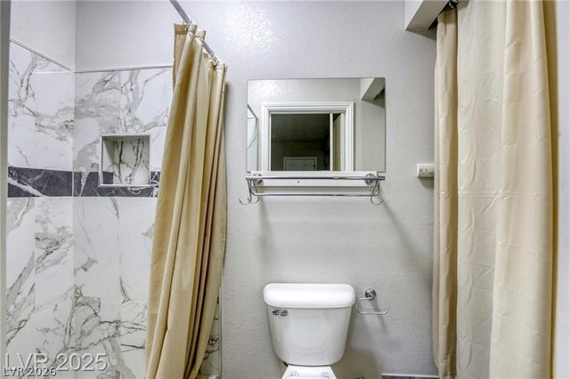 4068 Spitze Drive, Las Vegas, NV 89103