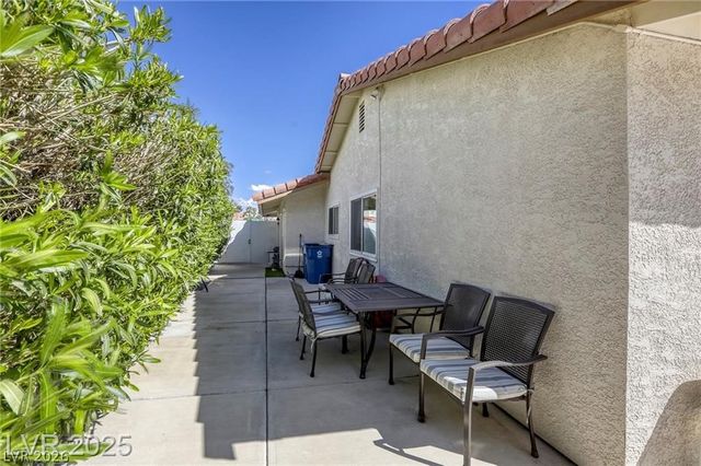 4068 Spitze Drive, Las Vegas, NV 89103