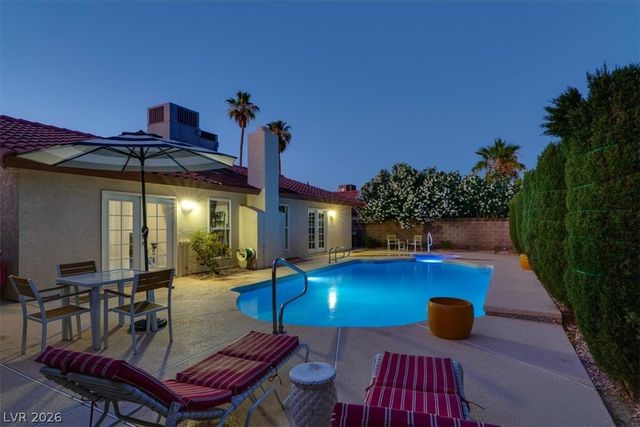 4068 Spitze Drive, Las Vegas, NV 89103