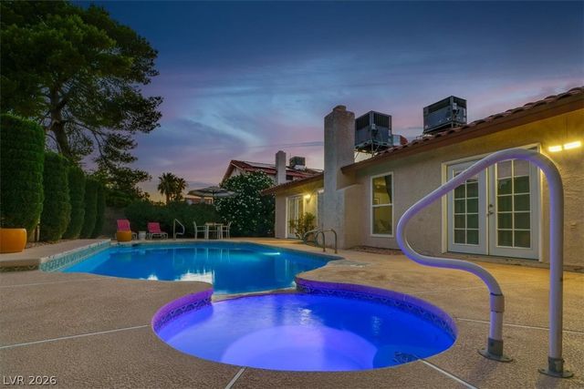 4068 Spitze Drive, Las Vegas, NV 89103