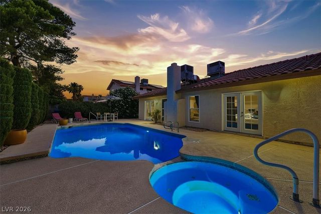 4068 Spitze Drive, Las Vegas, NV 89103