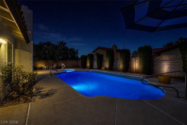 4068 Spitze Drive, Las Vegas, NV 89103