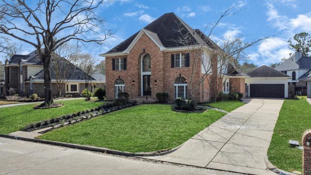 2807 Cedarville Drive, Kingwood, TX 77345