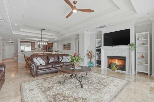 312 8TH AVENUE N 203, Tierra Verde, FL 33715