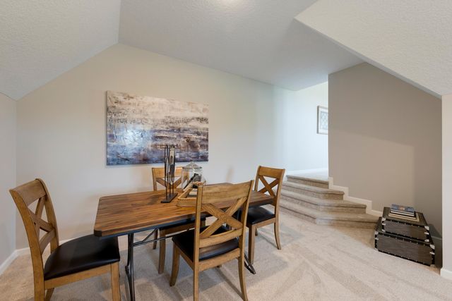 725 Crest Curve, Hudson, WI 54016