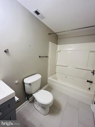 11 CAVAN GRN, Nottingham, MD 21236