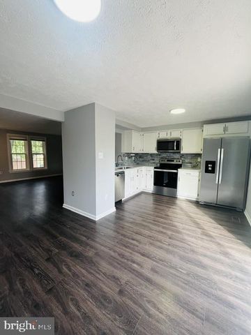 11 CAVAN GRN, Nottingham, MD 21236