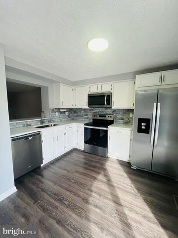 11 CAVAN GRN, Nottingham, MD 21236
