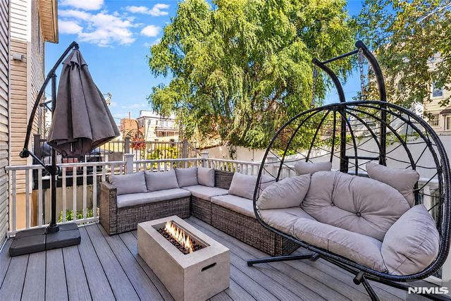8512 Smith Avenue, North Bergen, NJ 07047