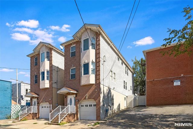 8512 Smith Avenue, North Bergen, NJ 07047