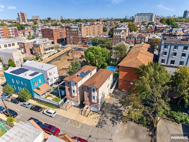8512 Smith Avenue, North Bergen, NJ 07047