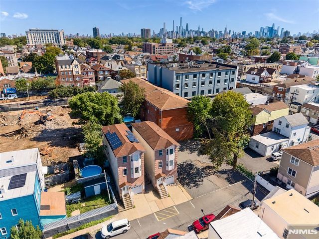 8512 Smith Avenue, North Bergen, NJ 07047