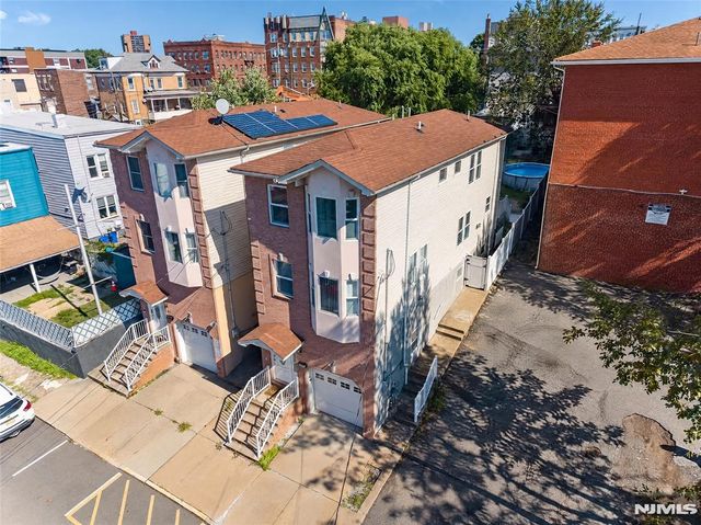 8512 Smith Avenue, North Bergen, NJ 07047