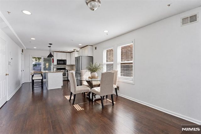 8512 Smith Avenue, North Bergen, NJ 07047