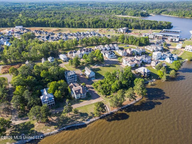 208 N Natchez Drive, Madison, MS 39110