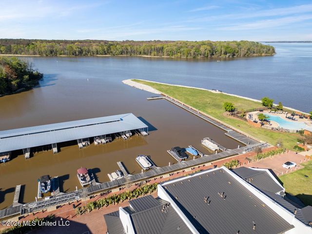 208 N Natchez Drive, Madison, MS 39110