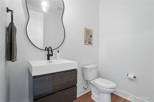 1890 Horseshoe Bend, Dayton, OH 45458