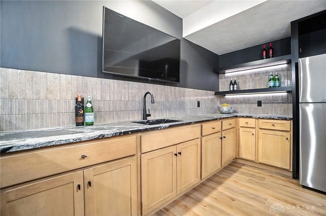 1890 Horseshoe Bend, Dayton, OH 45458