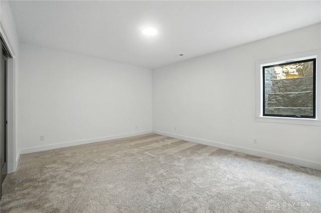 1890 Horseshoe Bend, Dayton, OH 45458