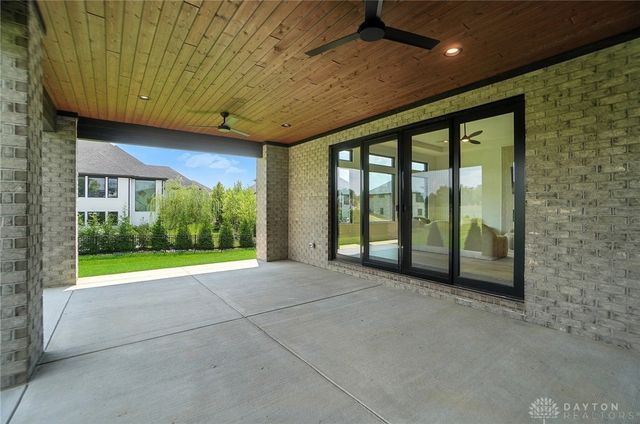 1890 Horseshoe Bend, Dayton, OH 45458