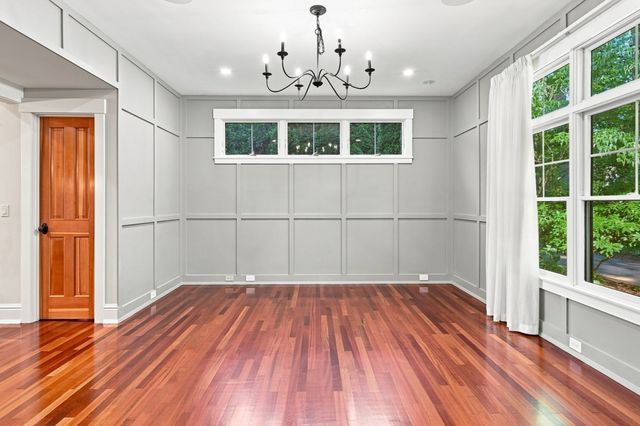 20 Bungalow Point, Wilbraham, MA 01095