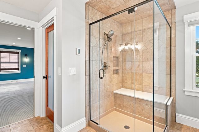20 Bungalow Point, Wilbraham, MA 01095