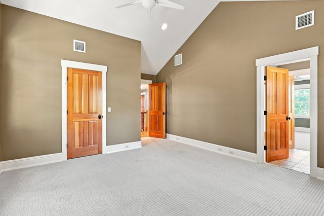 20 Bungalow Point, Wilbraham, MA 01095