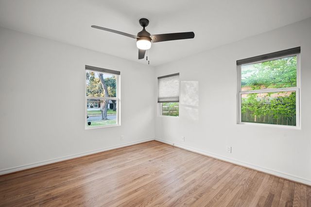 10208 San Lorenzo Drive, Dallas, TX 75228