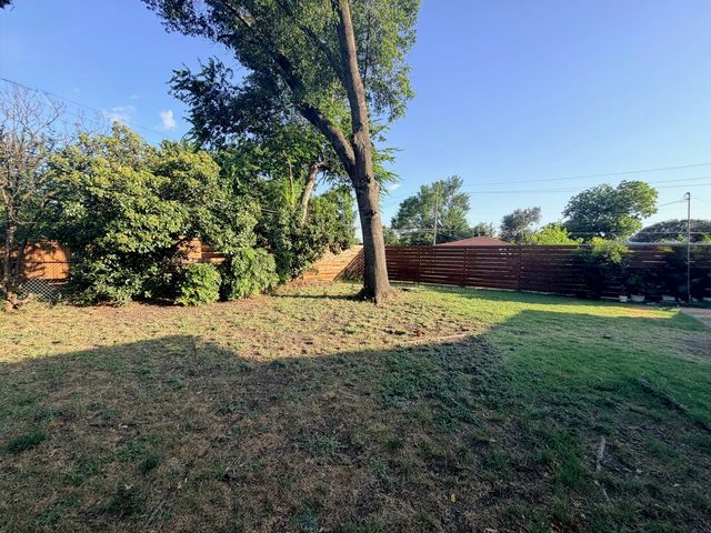 10208 San Lorenzo Drive, Dallas, TX 75228