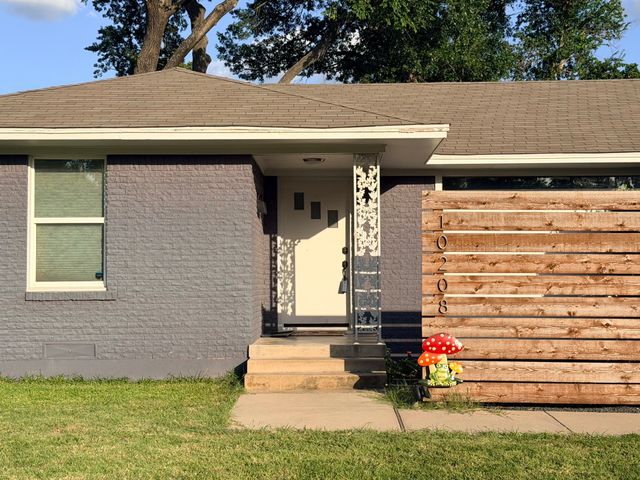 10208 San Lorenzo Drive, Dallas, TX 75228