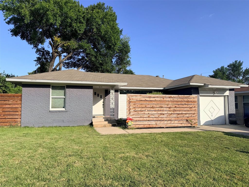 10208 San Lorenzo Drive, Dallas, TX 75228