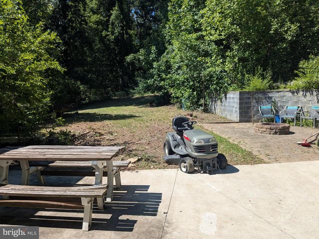 6712 BULKLEY RD, Lorton, VA 22079