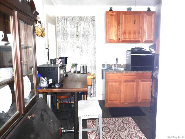 19 Main 5, Wappingers Falls, NY 12590
