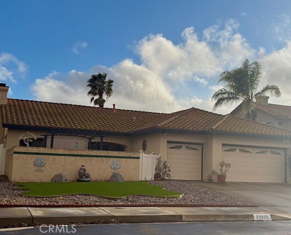 Image 2 of property listing at 23095 Twinflower, Wildomar, CA 92595