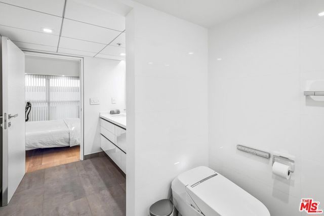 13700 Marina Pointe Drive 617, Marina Del Rey, CA 90292