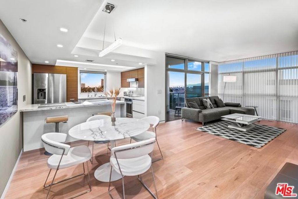 13700 Marina Pointe Drive 617, Marina Del Rey, CA 90292