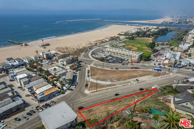 6916 Vista Del Mar, Playa Del Rey (los Angeles), CA 90293