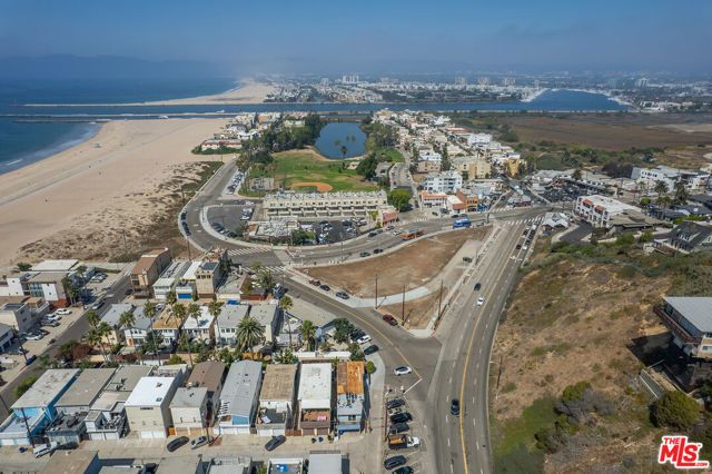 6916 Vista Del Mar, Playa Del Rey (los Angeles), CA 90293