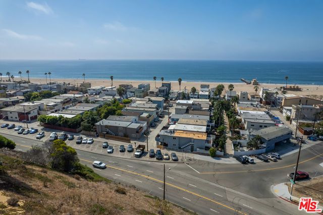 6916 Vista Del Mar, Playa Del Rey (los Angeles), CA 90293