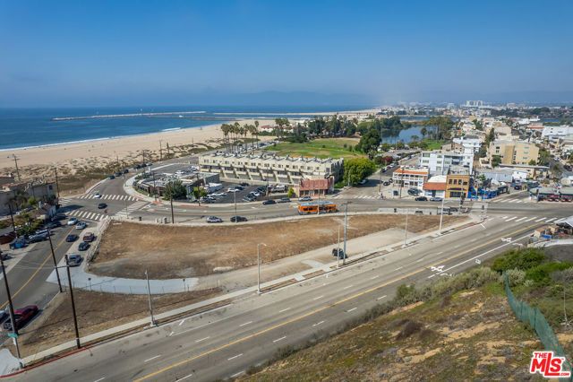 6916 Vista Del Mar, Playa Del Rey (los Angeles), CA 90293