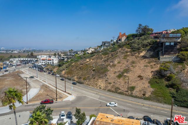 6916 Vista Del Mar, Playa Del Rey (los Angeles), CA 90293