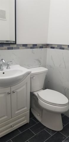 740 E Broadway 3E, Long Beach, NY 11561