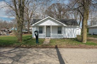 9581 Central Avenue, Seneca Twp, MI 49256