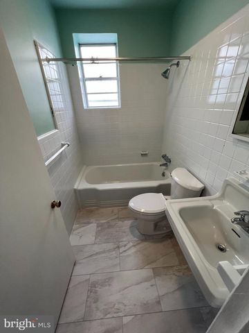 30 W ABINGTON AVE, Philadelphia, PA 19118