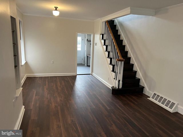 30 W ABINGTON AVE, Philadelphia, PA 19118