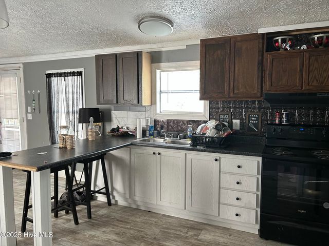 5240 Village Drive, Laurinburg, NC 28352
